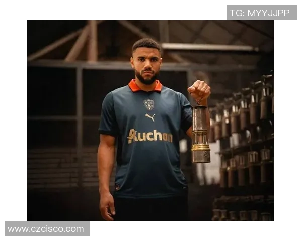 足球巨星球衣全套收藏下载 一站式体验世界顶级球员的经典装备